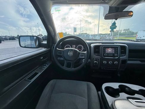 Used 2022 RAM 1500 Tradesman w/ Chrome Plus Package RWD image 8