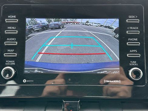 Used 2024 Toyota Camry SE image 28