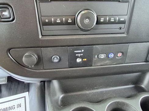 Certified 2024 GMC Savana 2500 w/ Driver Convenience Package RWD image 18