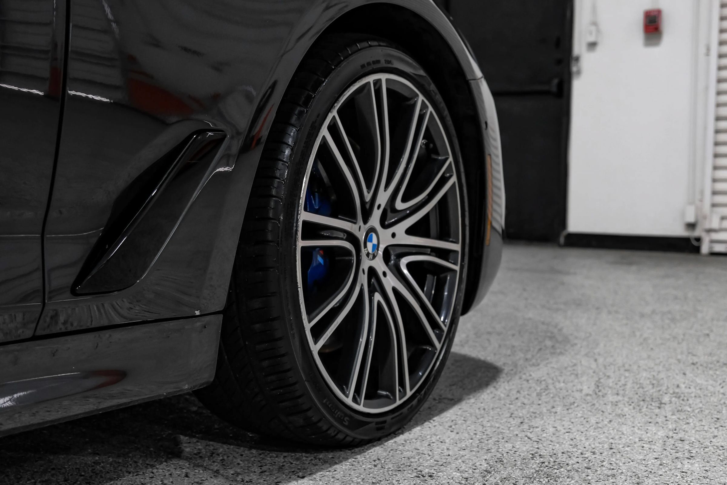 Used 2019 BMW 540i w/ M Sport Package RWD image 74