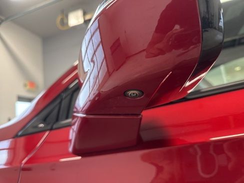 Used 2024 Cadillac XT6 Sport image 12