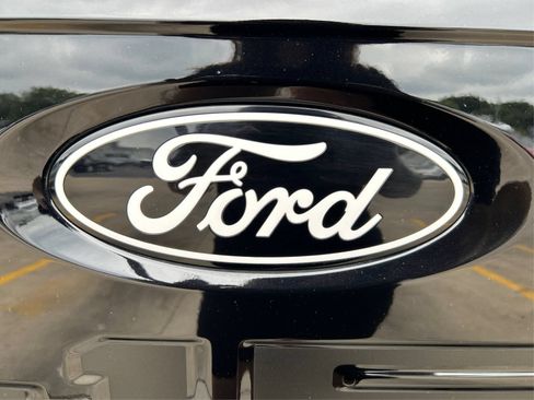 Used 2024 Ford F150 Lariat w/ Equipment Group 502A High AWD/4WD image 23
