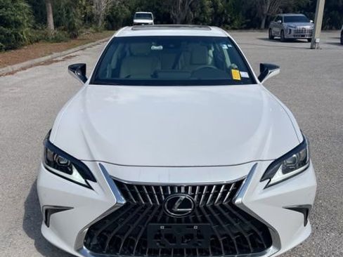 Used 2023 Lexus ES 350 w/ Premium Package image 6