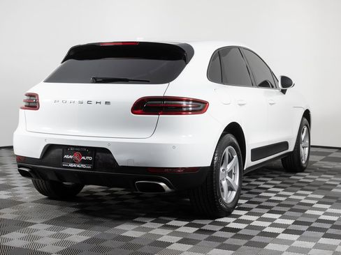 Used 2018 Porsche Macan image 7