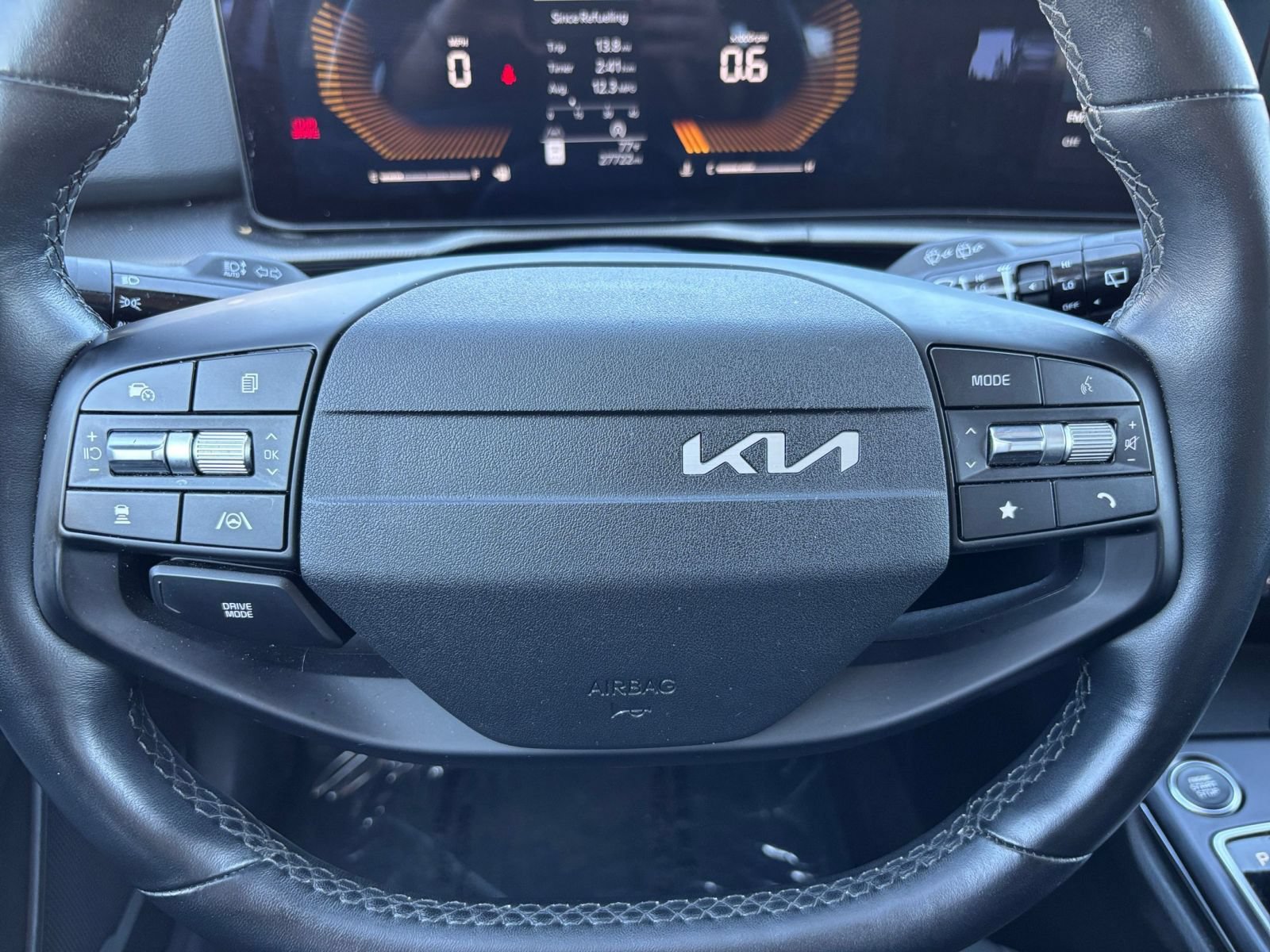 Used 2026 Kia Sportage LX FWD image 28