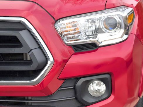 Used 2023 Toyota Tacoma SR5 image 11