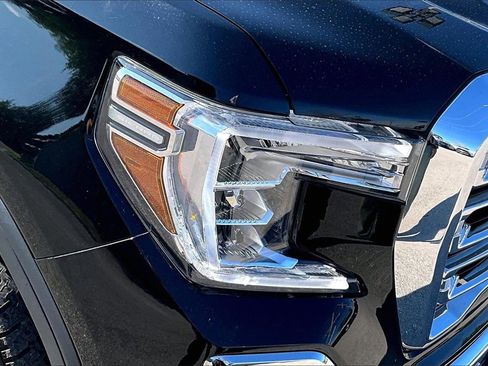 Used 2021 GMC Sierra 1500 SLT w/ SLT Premium Plus Package image 12