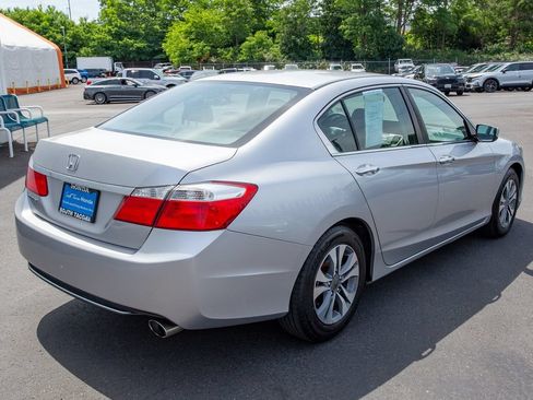 Used 2015 Honda Accord LX image 14