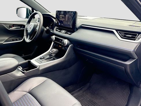 Used 2025 Toyota RAV4 XSE w/ Weather Package image 29