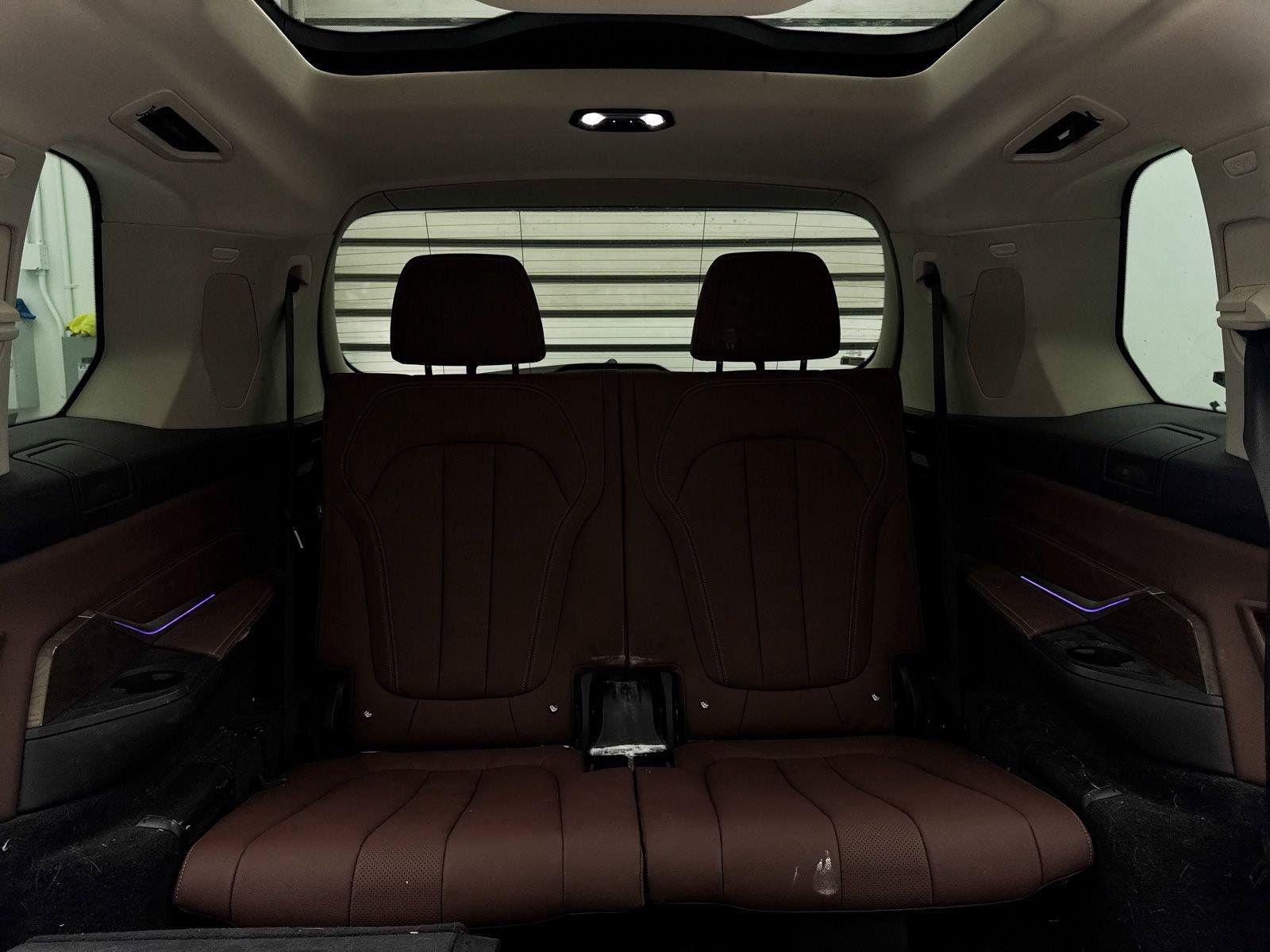 Used 2019 BMW X7 xDrive40i w/ Premium Package AWD/4WD image 15