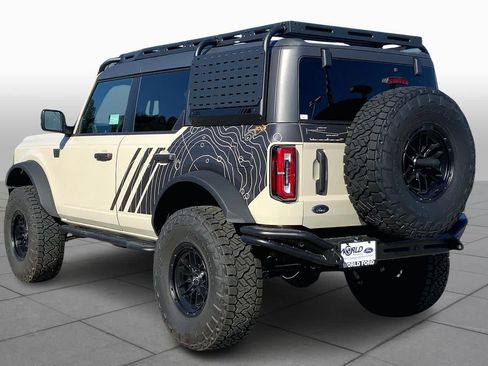 New 2025 Ford Bronco Badlands AWD/4WD image 11