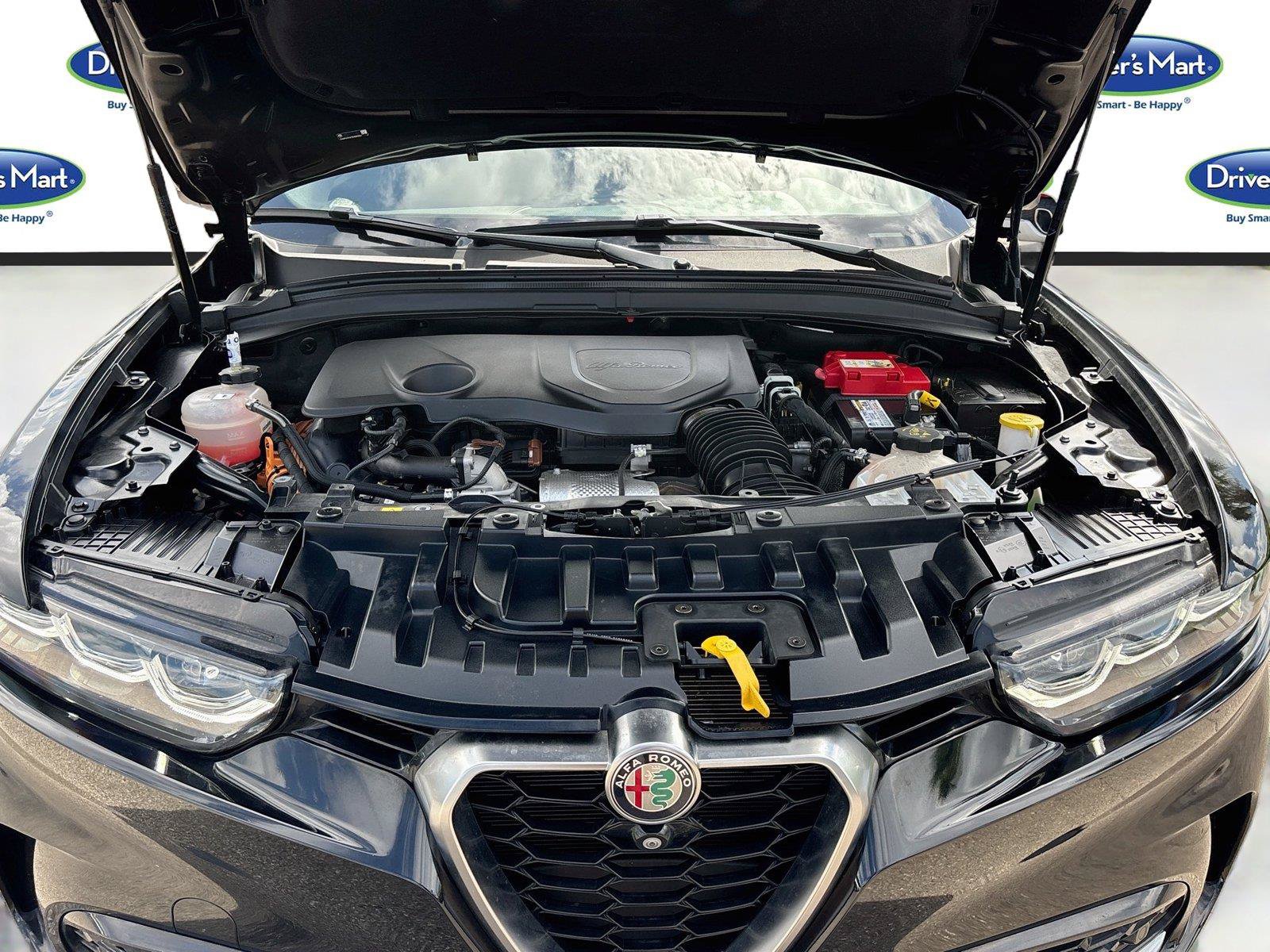 Used 2024 Alfa Romeo Tonale Ti AWD/4WD image 32