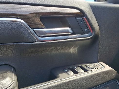 Used 2022 Chevrolet Silverado 1500 LT Trail Boss AWD/4WD image 13