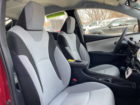 Used 2017 Toyota Prius Two w/ Prius Two Safety Plus Package image 36