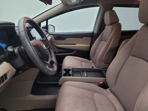 Used 2018 Honda Odyssey EX image 17