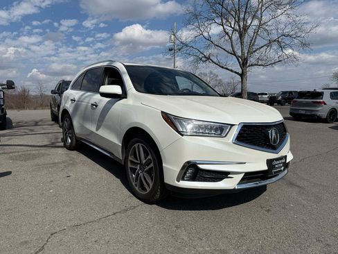 Used 2017 Acura MDX w/ Advance Package image 4