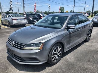 Used 2017 Volkswagen Jetta SE FWD video 1
