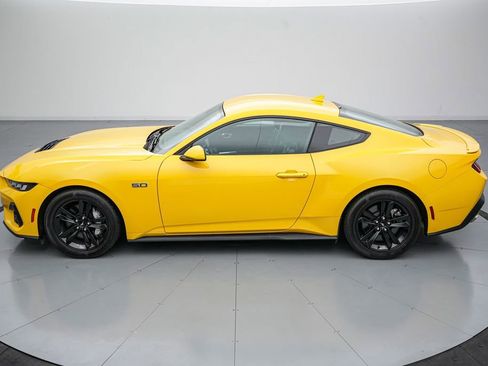 Certified 2024 Ford Mustang GT Premium RWD image 8