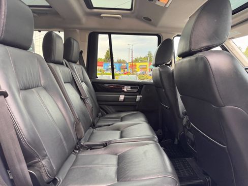 Used 2016 Land Rover LR4 HSE LUX AWD/4WD image 19