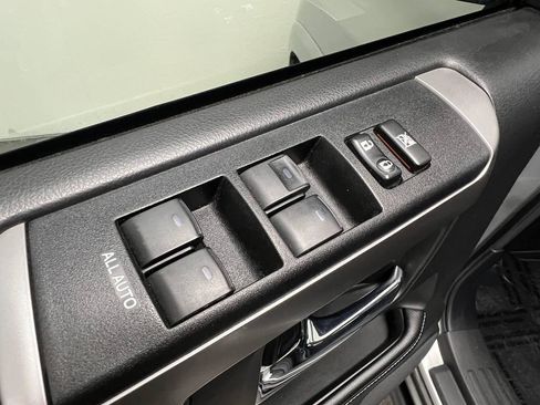 Used 2016 Toyota 4Runner SR5 image 25