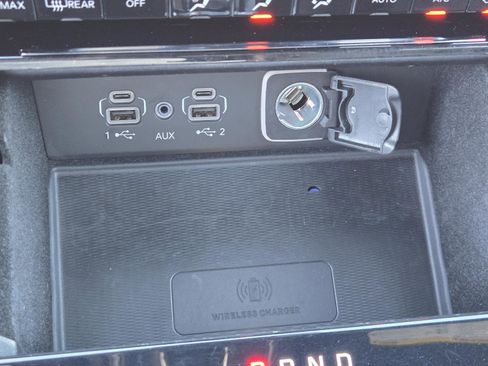 Certified 2023 Jeep Grand Cherokee Altitude image 13