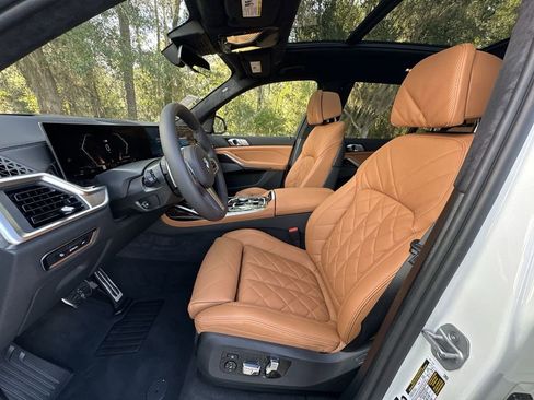 New 2026 BMW X7 xDrive40i image 15