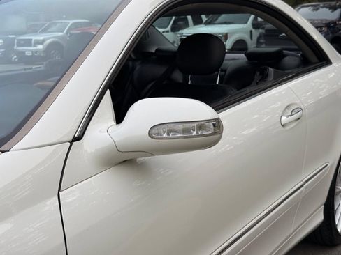 Used 2008 Mercedes-Benz CLK 350 Coupe image 15