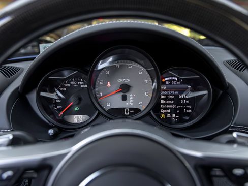 Used 2025 Porsche 718 Cayman GTS RWD image 31