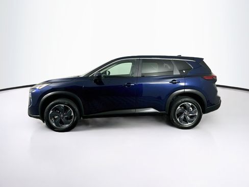Used 2025 Nissan Rogue SV FWD image 4