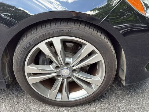 Used 2014 Mercedes-Benz E 350 Sedan image 9
