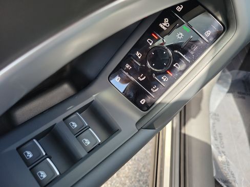 New 2026 Audi Q5 Premium Plus AWD/4WD image 17