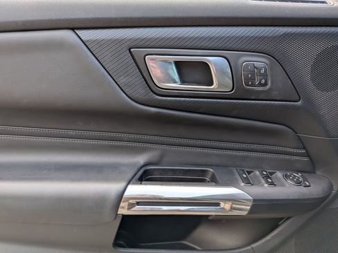 Used 2024 Ford Mustang GT Premium RWD image 10