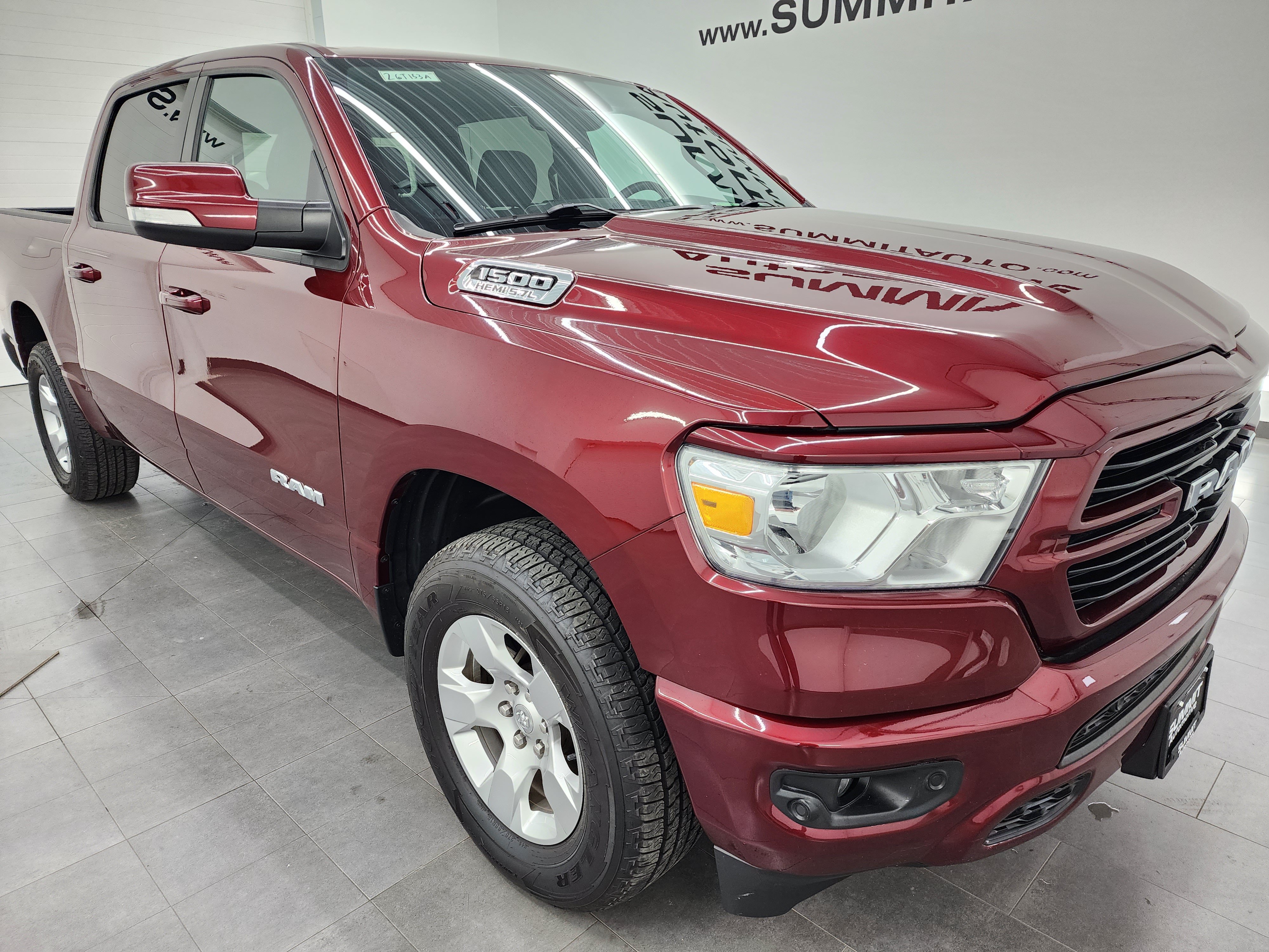 Used 2020 RAM 1500 Big Horn AWD/4WD image 2