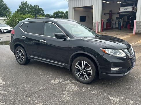 Used 2017 Nissan Rogue SL AWD/4WD image 7