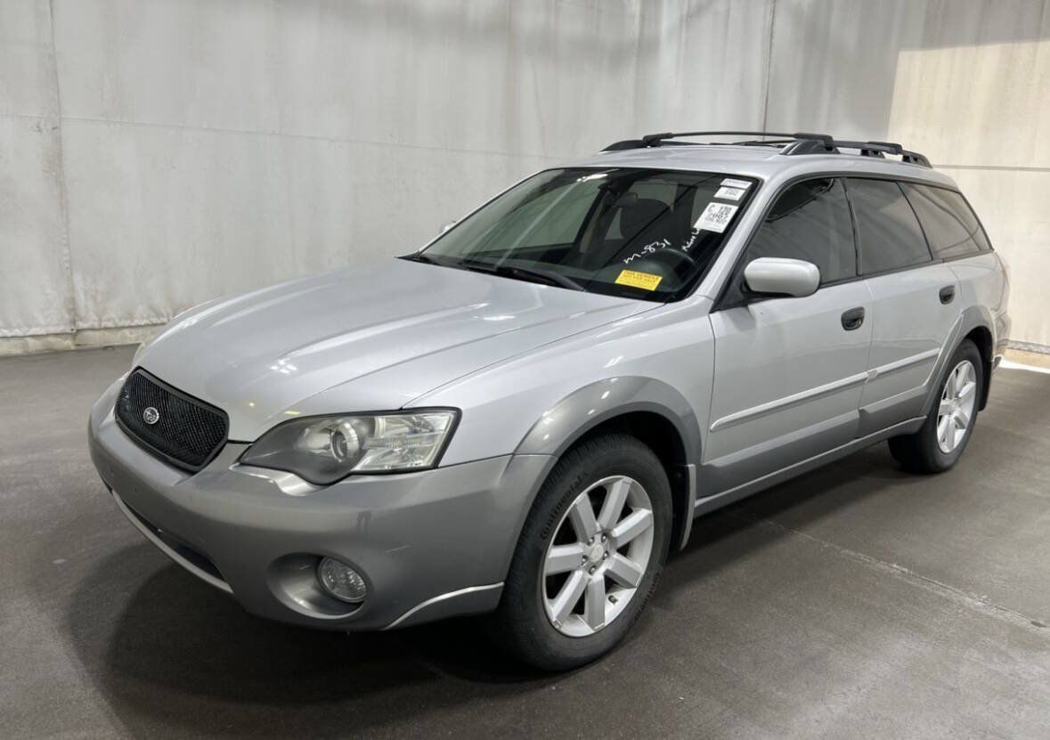 Used 2007 Subaru Outback 2.5i AWD/4WD image 1