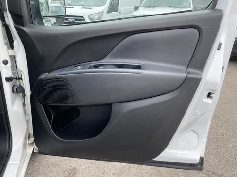 Used 2019 RAM ProMaster City Tradesman SLT FWD image 19