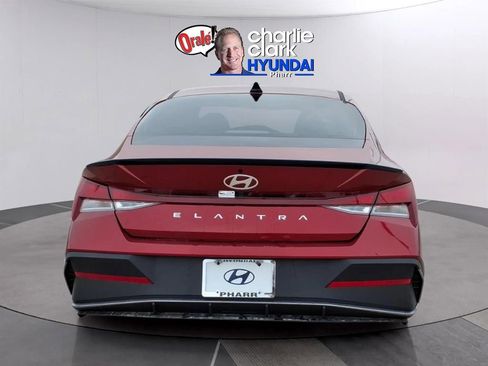 New 2026 Hyundai Elantra Sport image 4