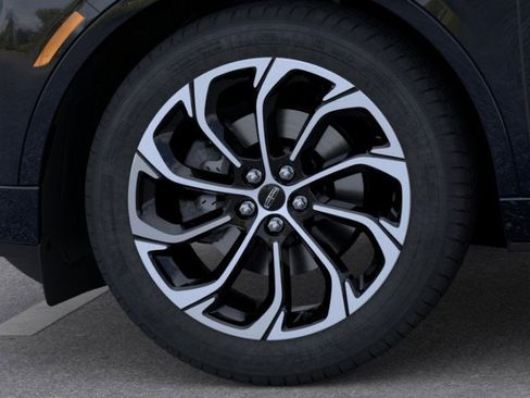 New 2026 Lincoln Nautilus Reserve image 41