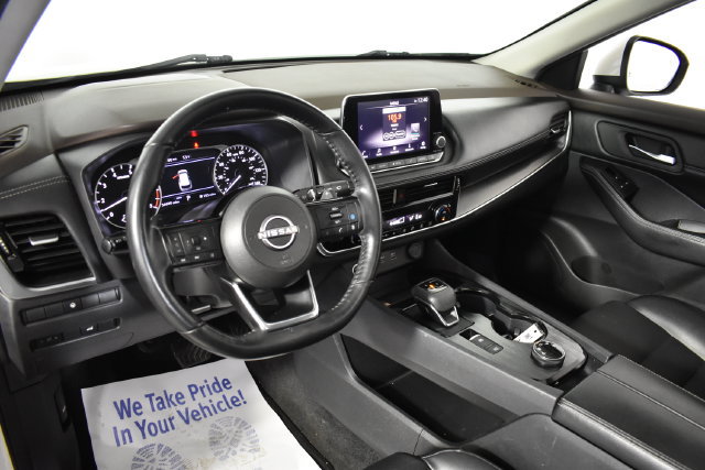 Used 2022 Nissan Rogue SV w/ SV Premium Package AWD/4WD image 13