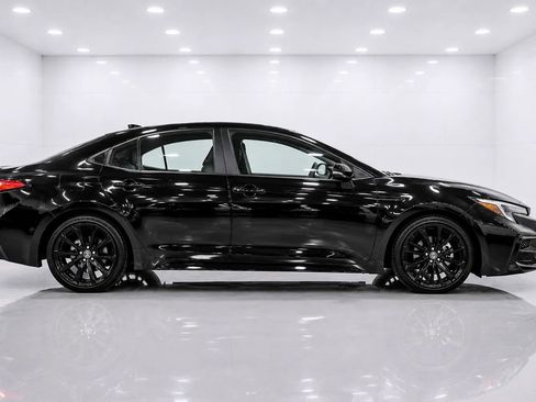 Used 2025 Toyota Corolla SE w/ Convenience Package FWD image 6