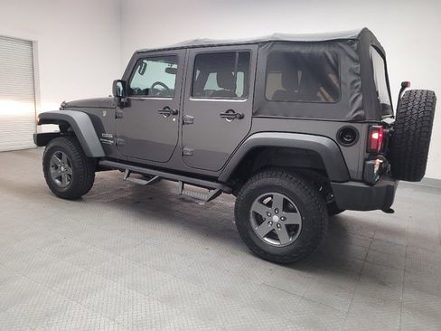 Used 2018 Jeep Wrangler Unlimited Sport S image 3