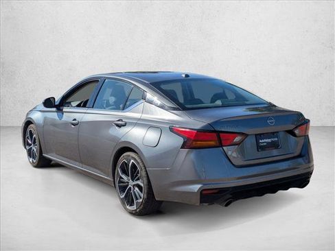 Used 2023 Nissan Altima 2.5 SR image 7