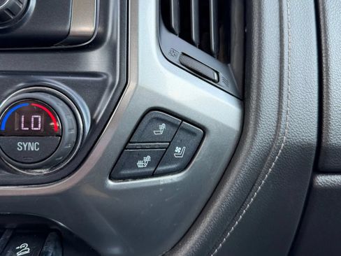 Used 2018 Chevrolet Silverado 1500 LTZ Z71 w/ Redline Edition AWD/4WD image 12
