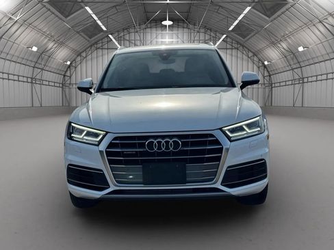 Used 2018 Audi Q5 2.0T Premium Plus w/ Premium Plus Package image 2