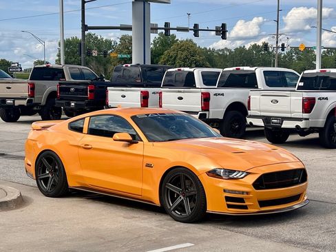 Used 2022 Ford Mustang GT w/ Equipment Group 301A RWD image 7