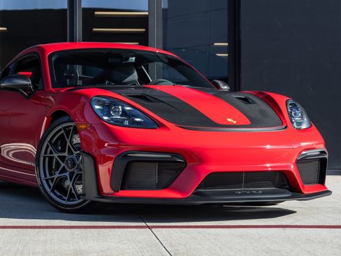 Certified 2025 Porsche 718 Cayman GT4 RS image 9