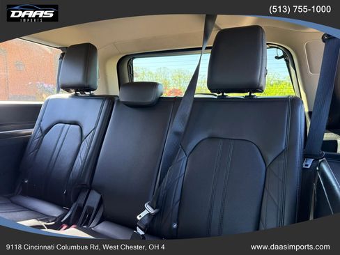 Used 2018 Ford Expedition Max Platinum AWD/4WD image 29