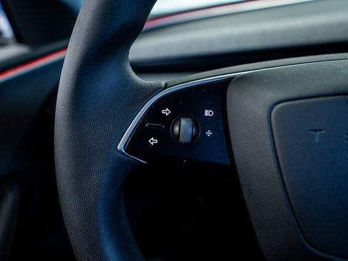 Used 2024 Tesla Model 3 Long Range image 37