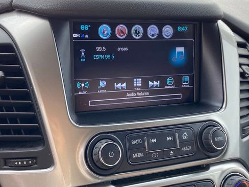 Used 2020 Chevrolet Tahoe Premier w/ Premier Plus Edition AWD/4WD image 14