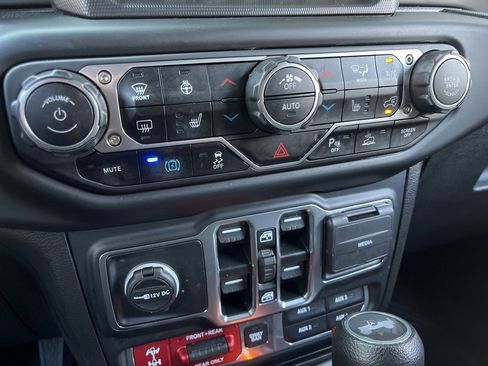 Used 2022 Jeep Wrangler Unlimited Rubicon 4xe w/ Cold Weather Group image 56